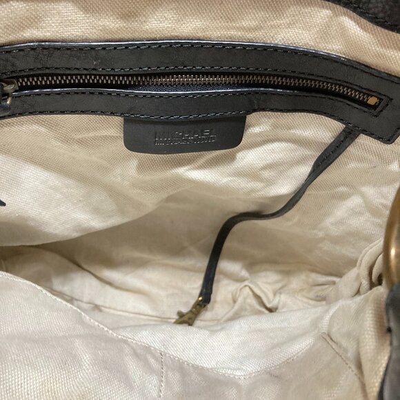 GUC Michael Kors Black Leather Shoulder bag - Picture 9 of 9